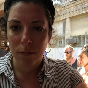 Meet your Posher, Lea